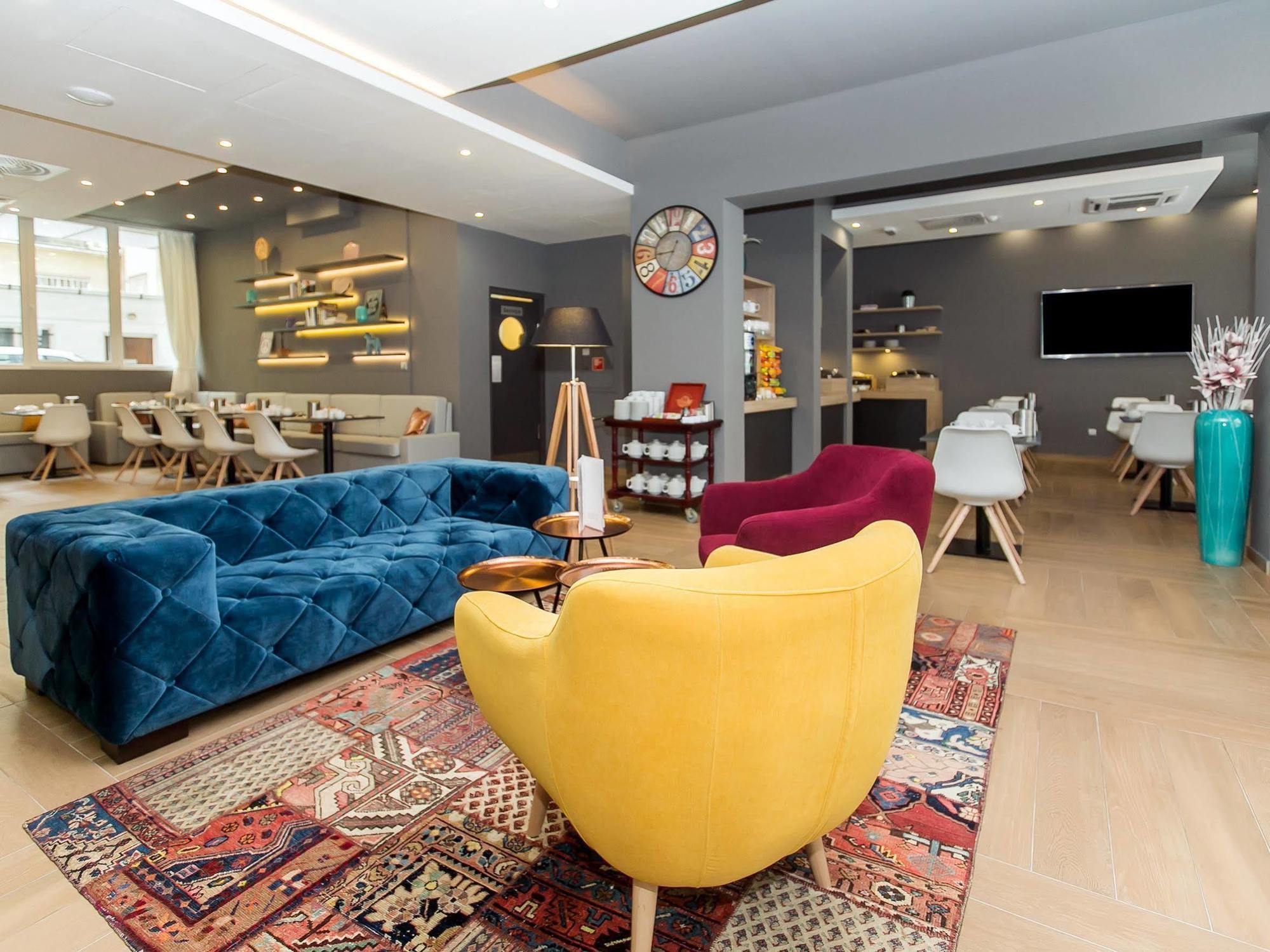 Hotel Roombach Center 3*